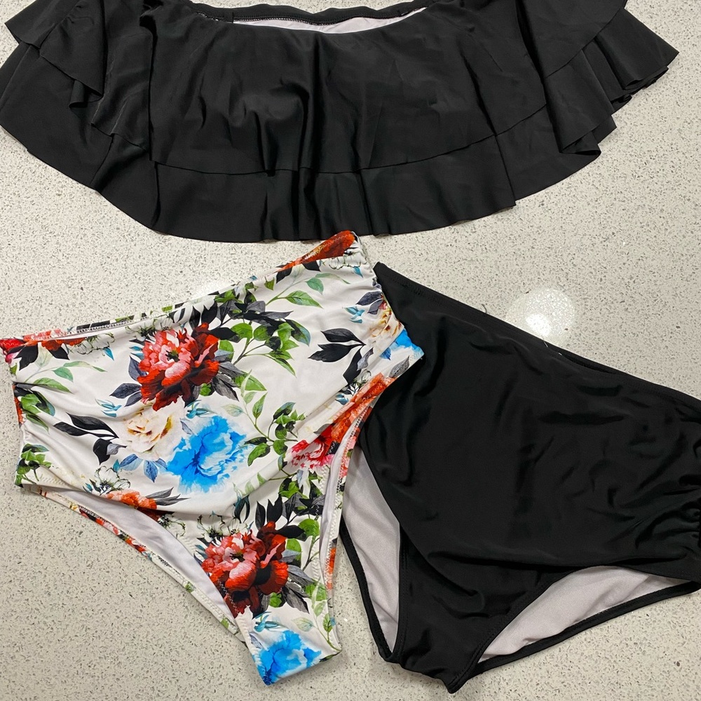 Off Shoulder Ruffle High Rised Bikini w/ extra bottoms - Picture 2 of 16